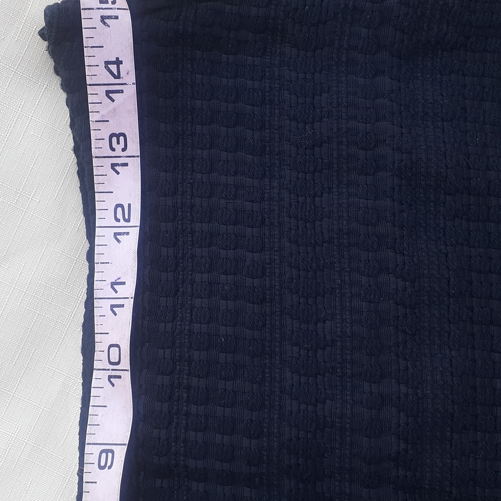 H&M Basic black textured pencil skirt, size 10 mini skirt - Picture 6 of 7